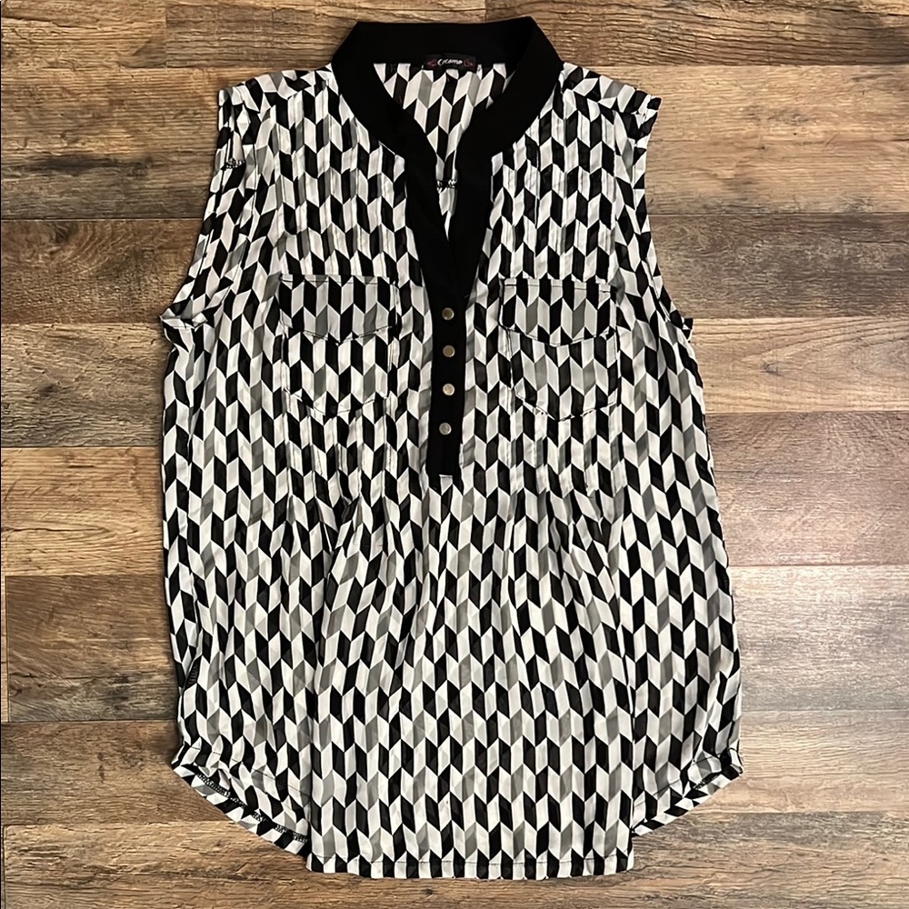 Cocomo Black and White Geometric Blouse